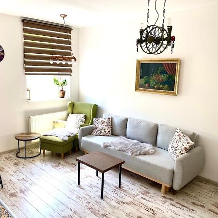 Residence Park Lovely Apartman With Private Parking Kysucke Nove Mesto Dış mekan fotoğraf